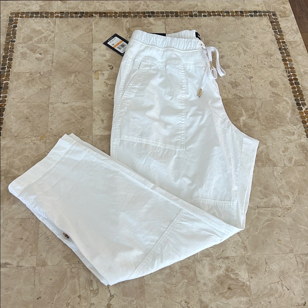 Nautica The Caspian Utility Nautica Womens Cotton
Pant Cargo Relaxed Fit Size S